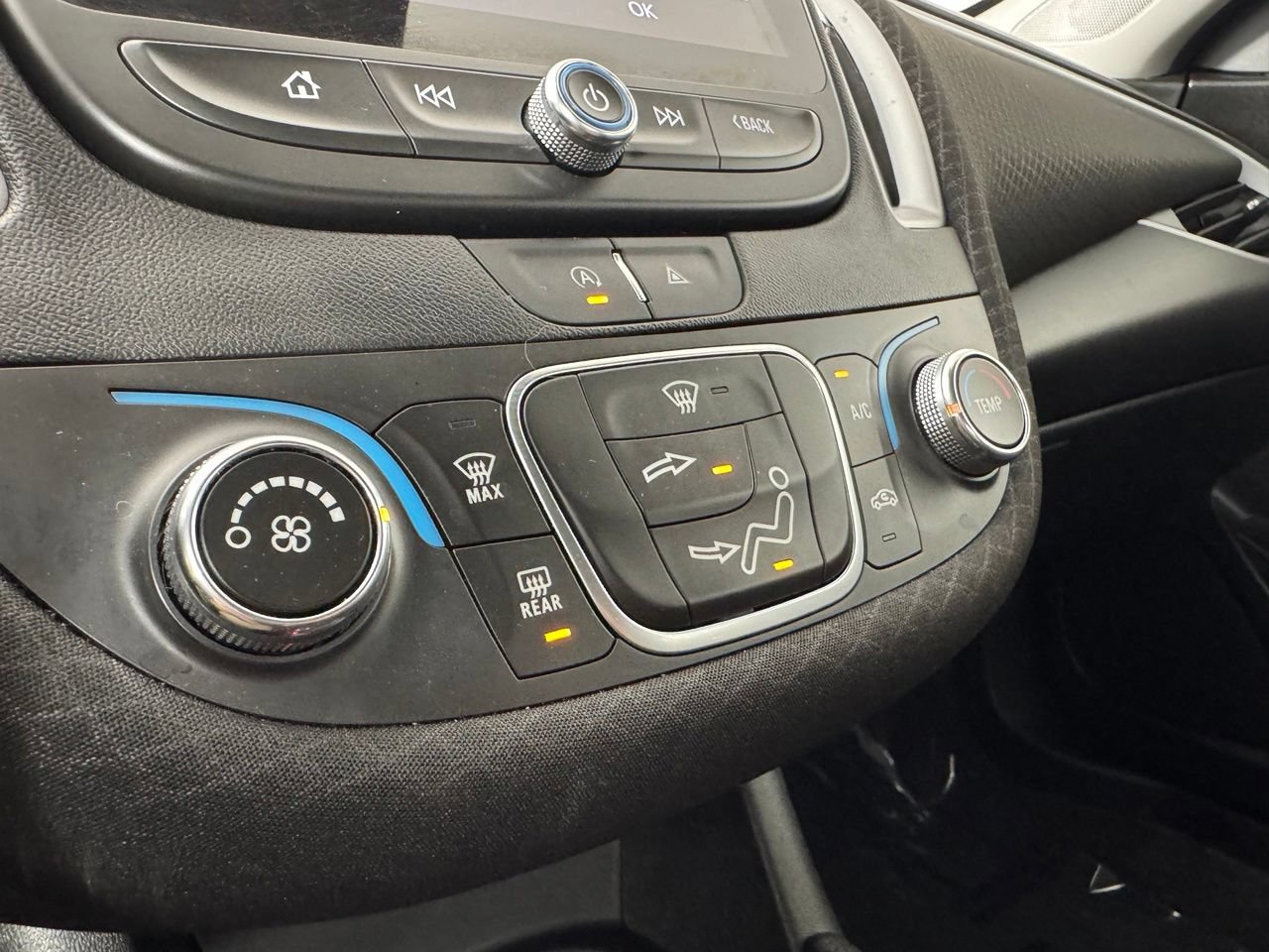 Used 2023 Chevrolet Malibu LS w/ Driver Confidence Package FWD image 29