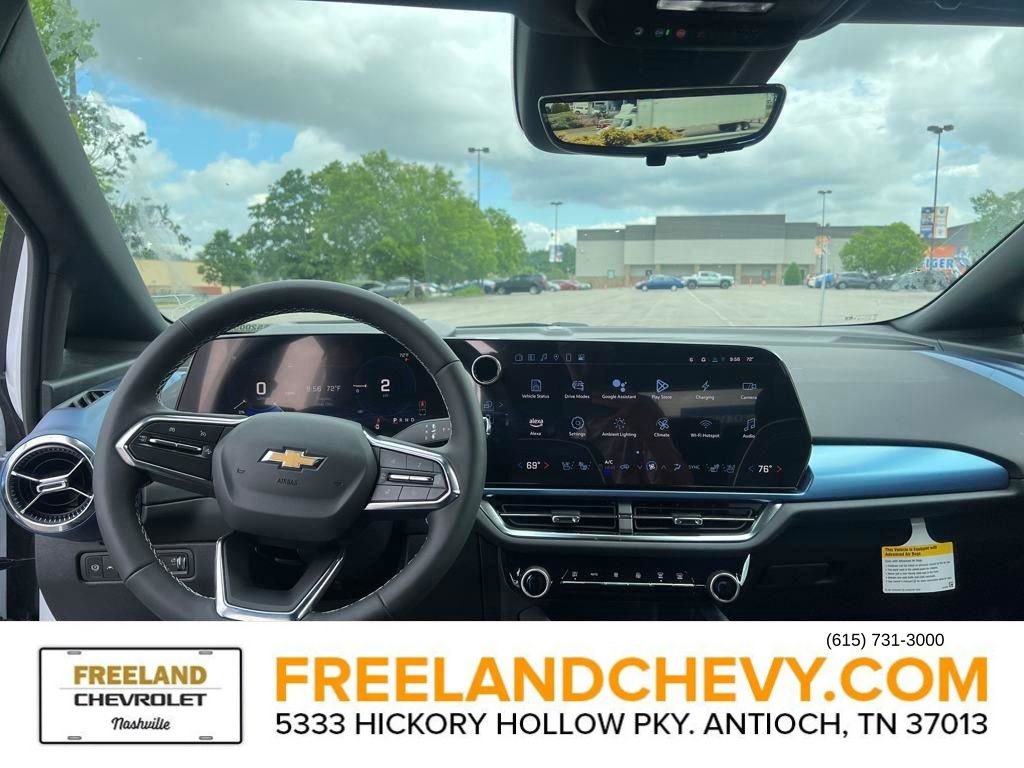 New 2025 Chevrolet Equinox EV LT w/ Convenience Package II image 20