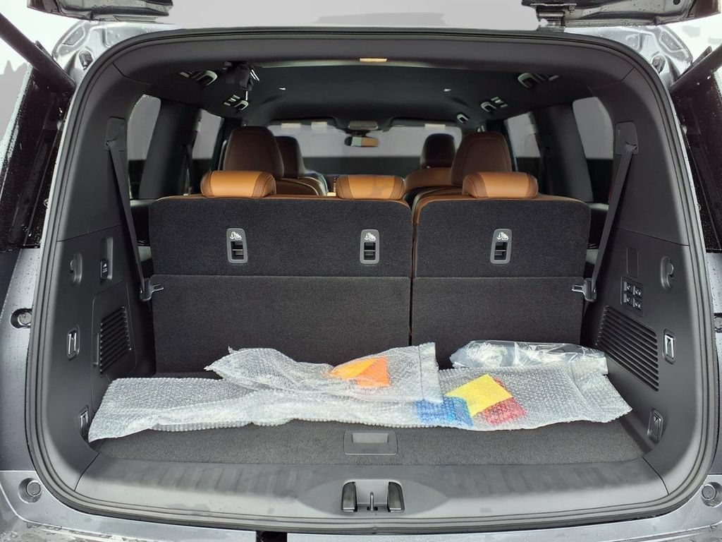 New 2026 Nissan Armada SL w/ Captain's Chari Seat Package AWD/4WD image 26