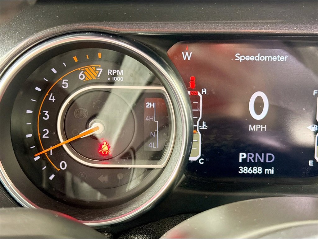 Used 2021 Jeep Wrangler Unlimited Sahara image 13