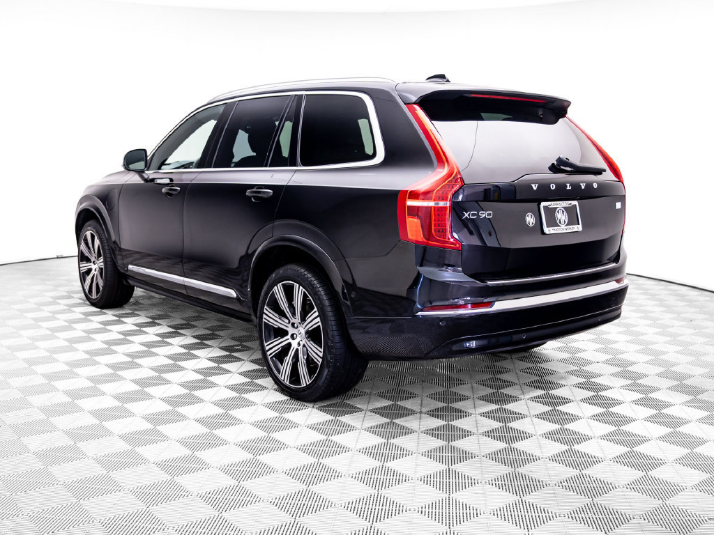 Used 2024 Volvo XC90 T8 Ultimate w/ Protection Package Premier AWD/4WD image 4