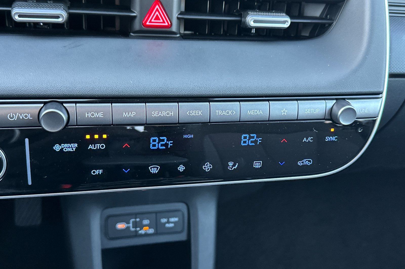 New 2026 Hyundai Ioniq 5 SE image 21