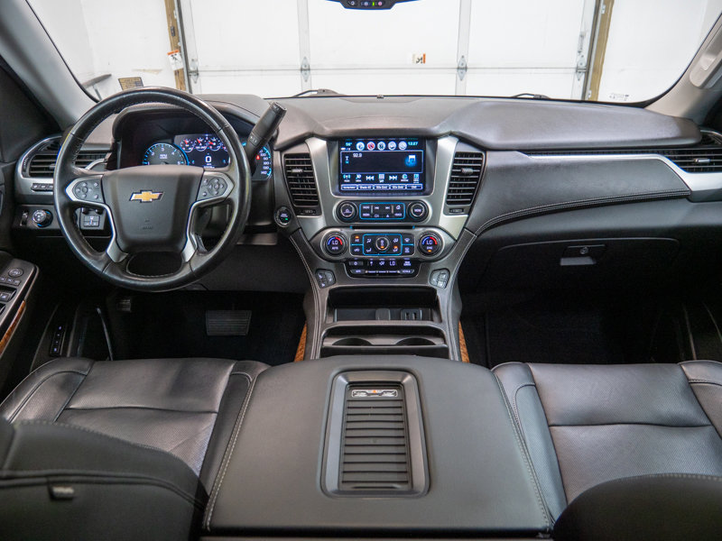 Used 2020 Chevrolet Tahoe Premier AWD/4WD image 25