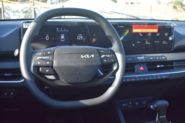 New 2026 Kia K4 FWD image 17