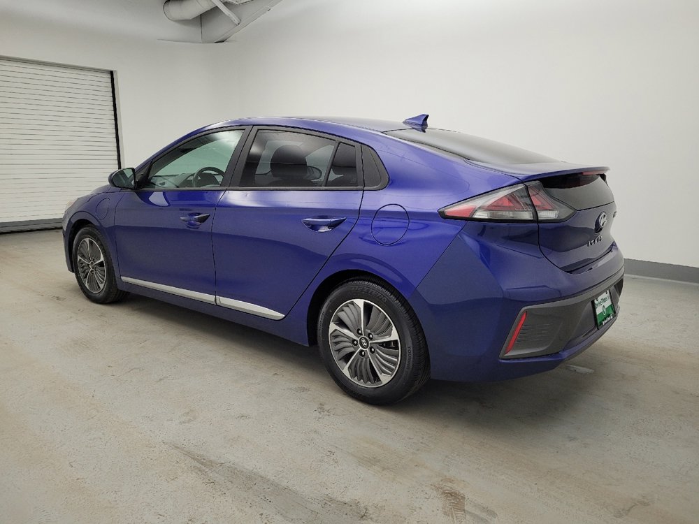 Used 2021 Hyundai Ioniq SE FWD image 3