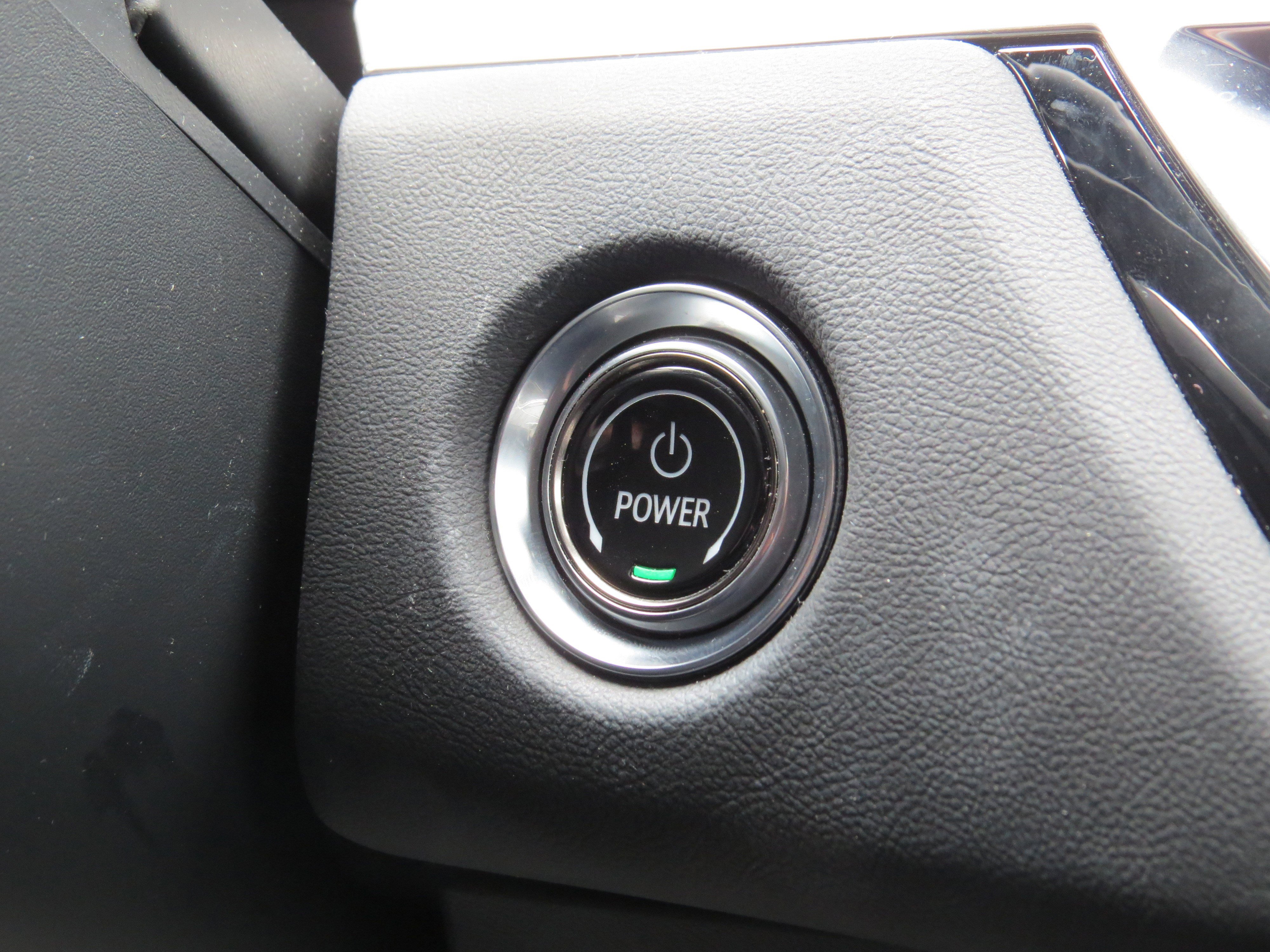 New 2025 Cadillac Lyriq Sport image 24