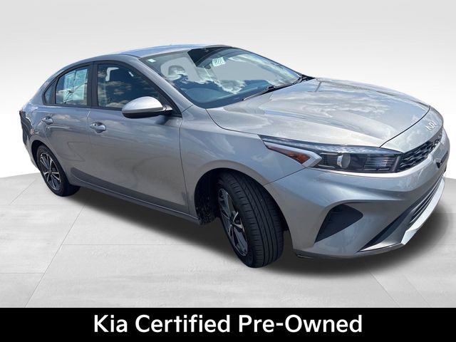 Used 2023 Kia Forte LXS FWD image 1