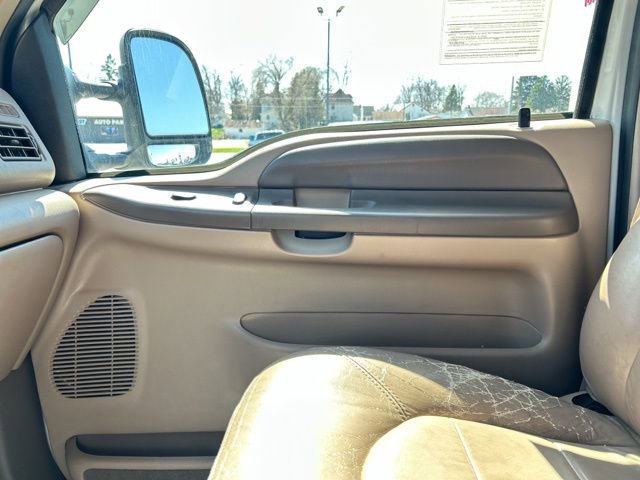 Used 1999 Ford F250 Lariat AWD/4WD image 38