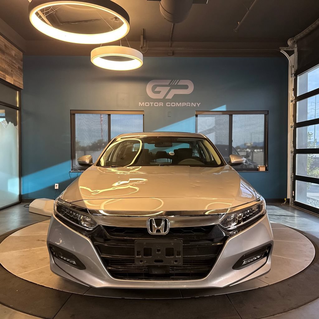 Used 2018 Honda Accord EX image 8