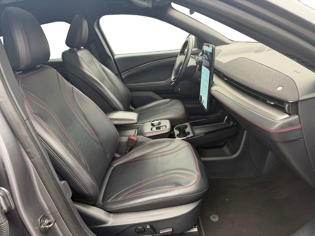 Used 2021 Ford Mustang Mach-E Premium w/ Equipment Group 301A image 15