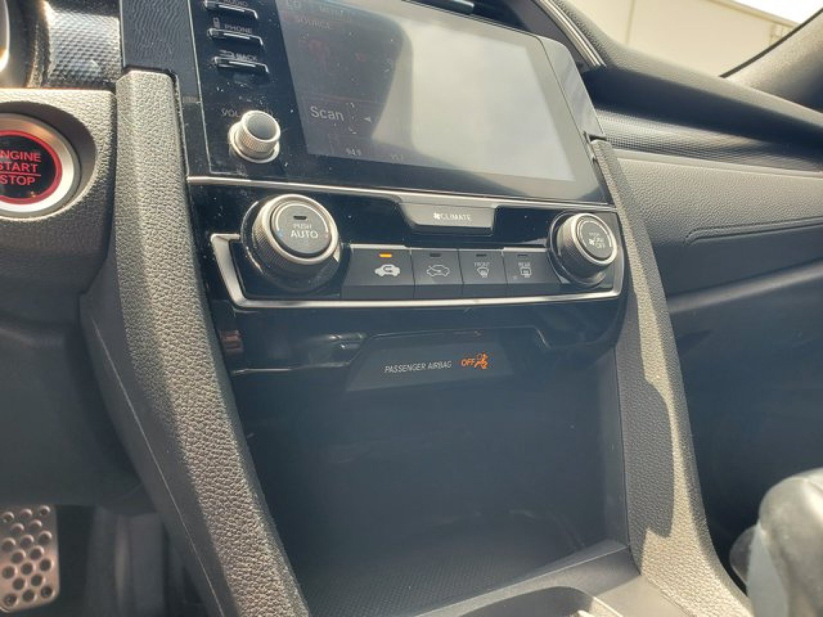 Used 2020 Honda Civic Sport image 21