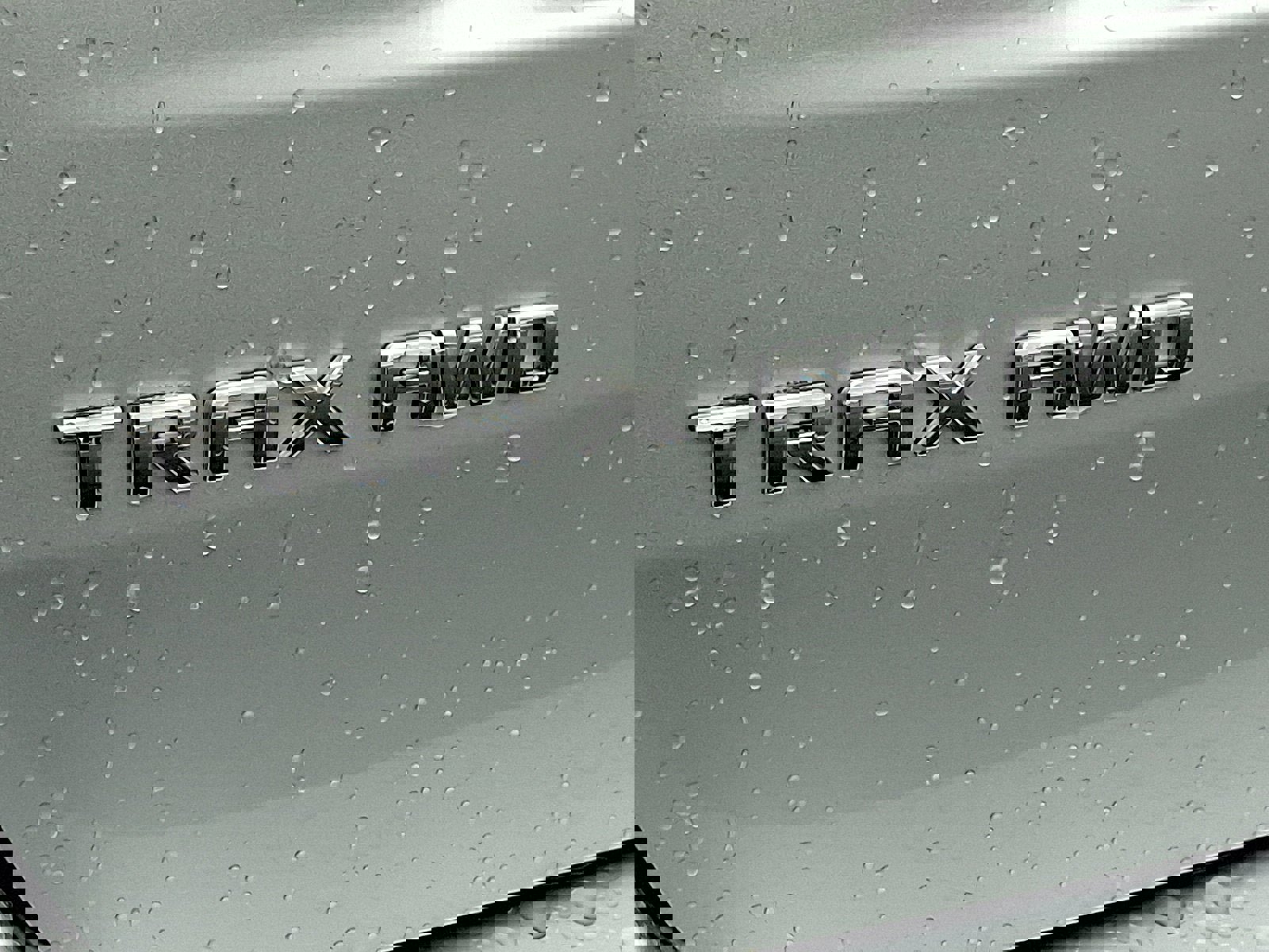 Used 2022 Chevrolet Trax LT w/ LT Convenience Package image 29