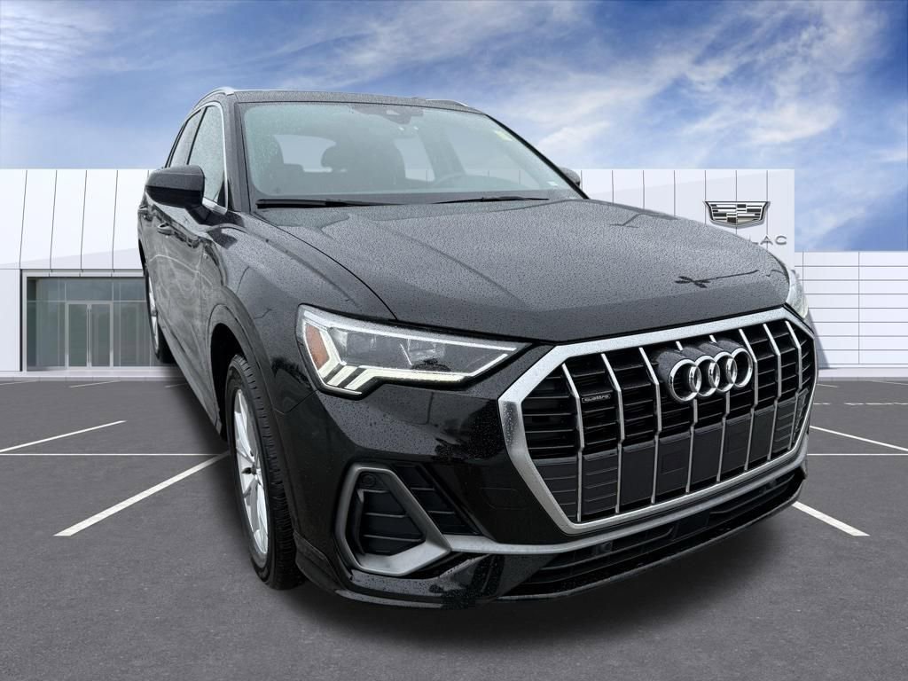 Used 2025 Audi Q3 2.0T Premium AWD/4WD image 1