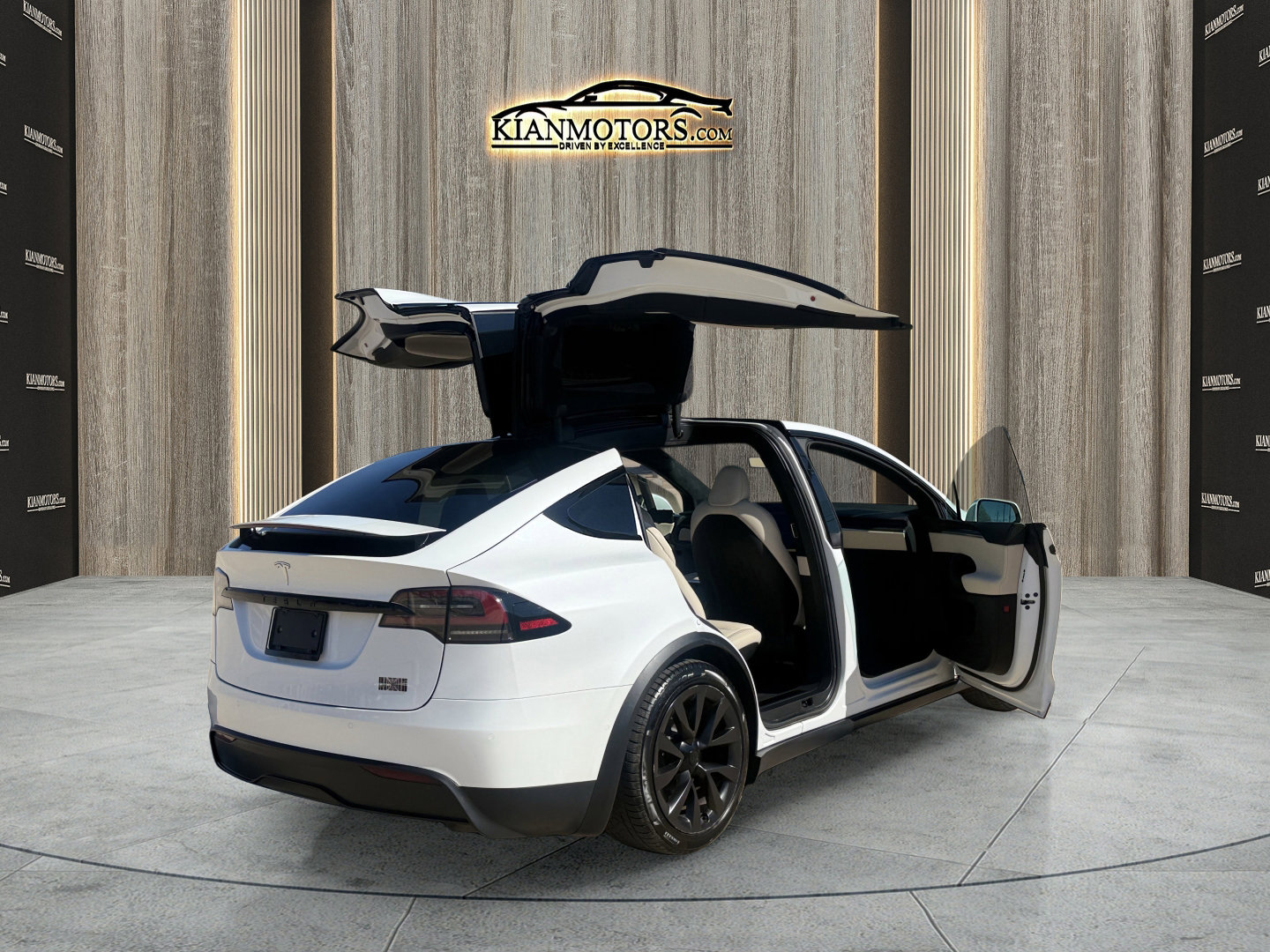 Used 2022 Tesla Model X Plaid image 27
