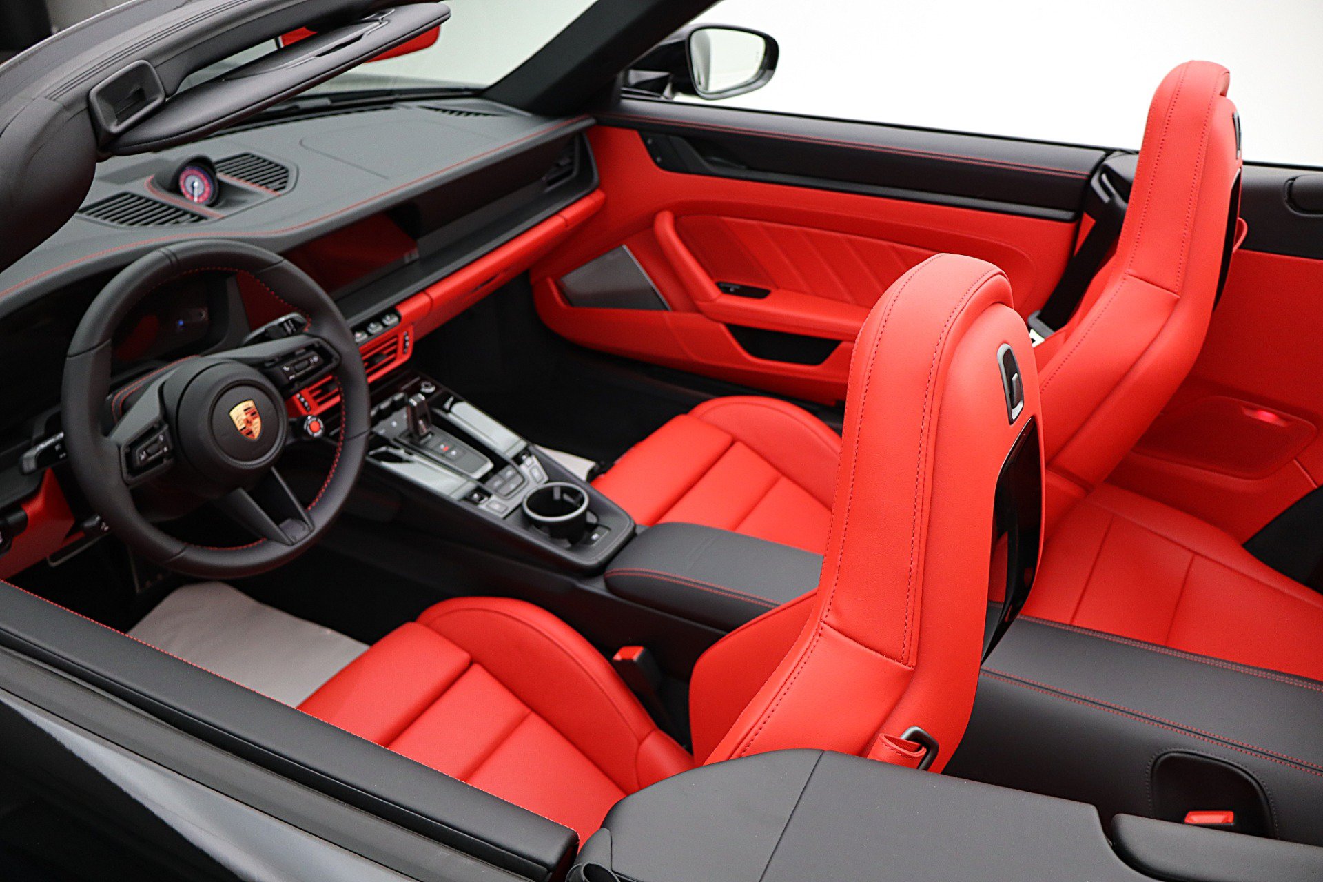 Used 2026 Porsche 911 Carrera 4 GTS AWD/4WD image 44