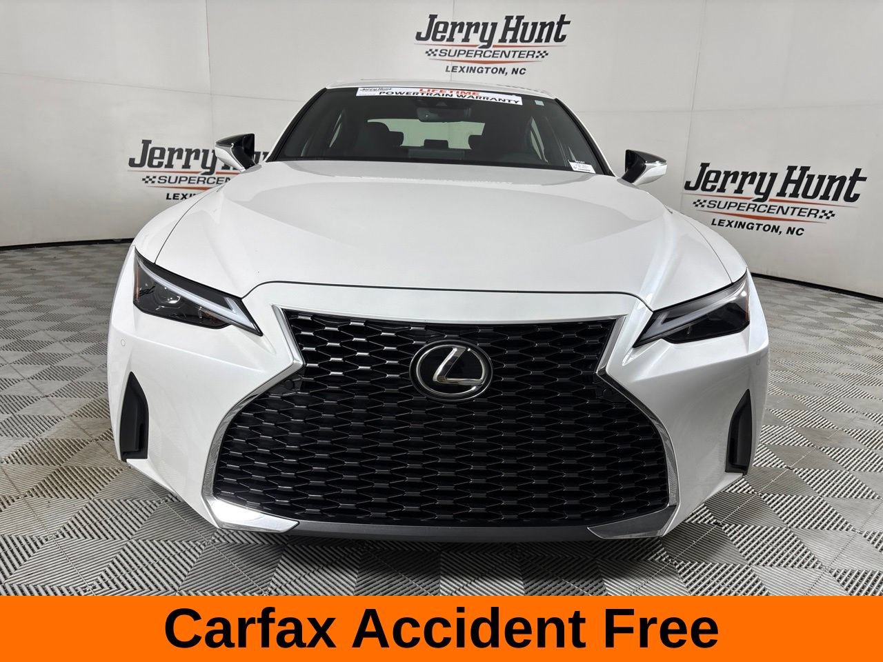 Used 2024 Lexus IS 300 w/ Comfort Package RWD image 3