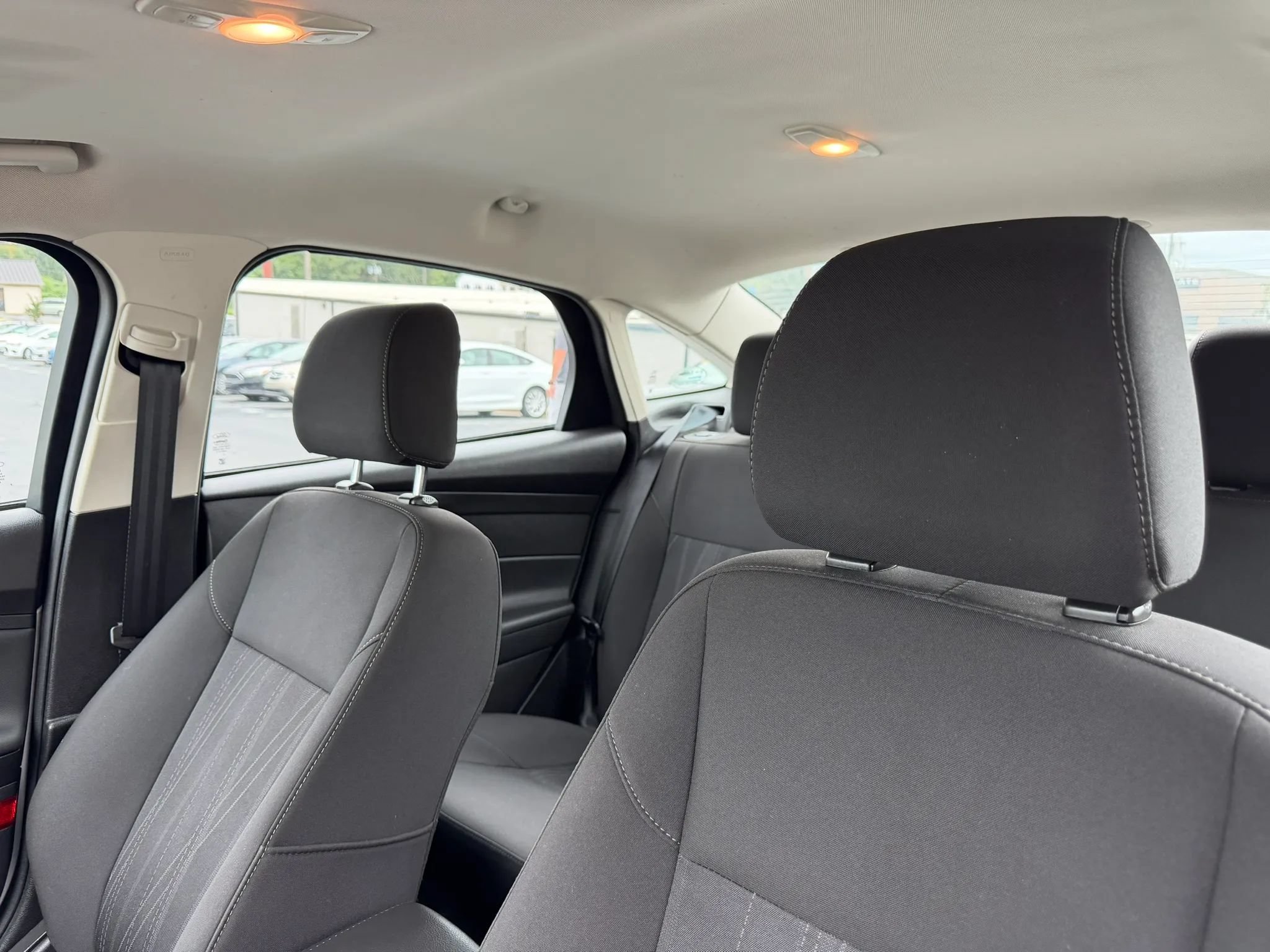 Used 2017 Ford Focus SE FWD image 13