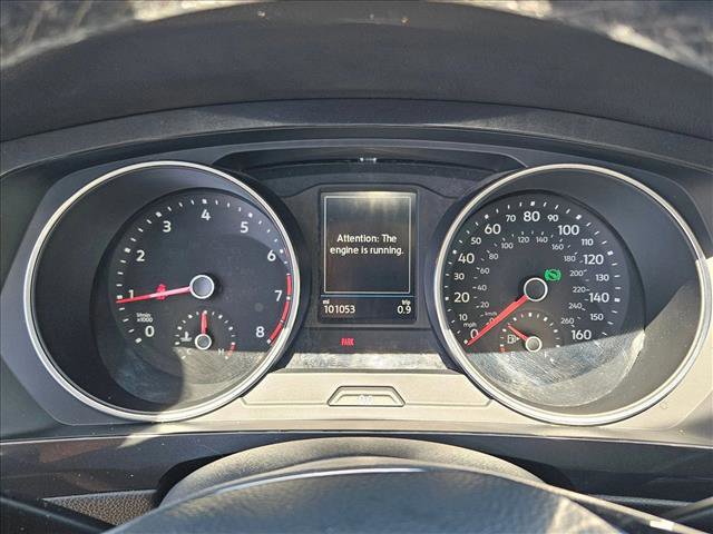 Used 2018 Volkswagen Tiguan SEL FWD image 12