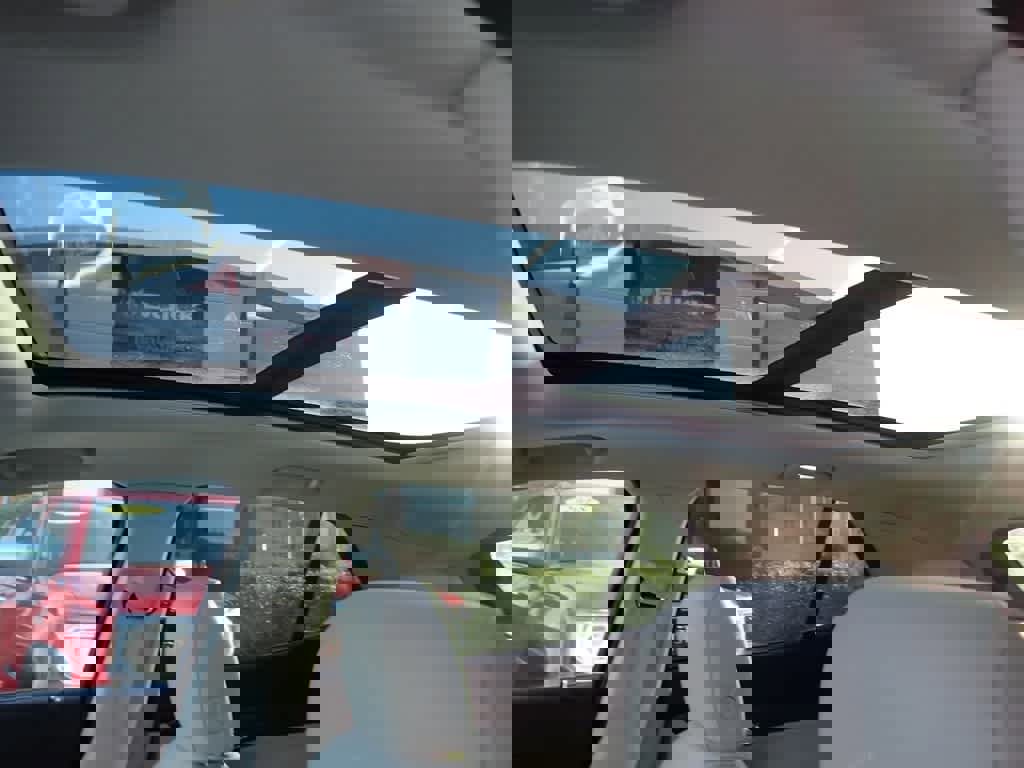 Certified 2022 Buick Envision Avenir w/ Technology Package II image 15