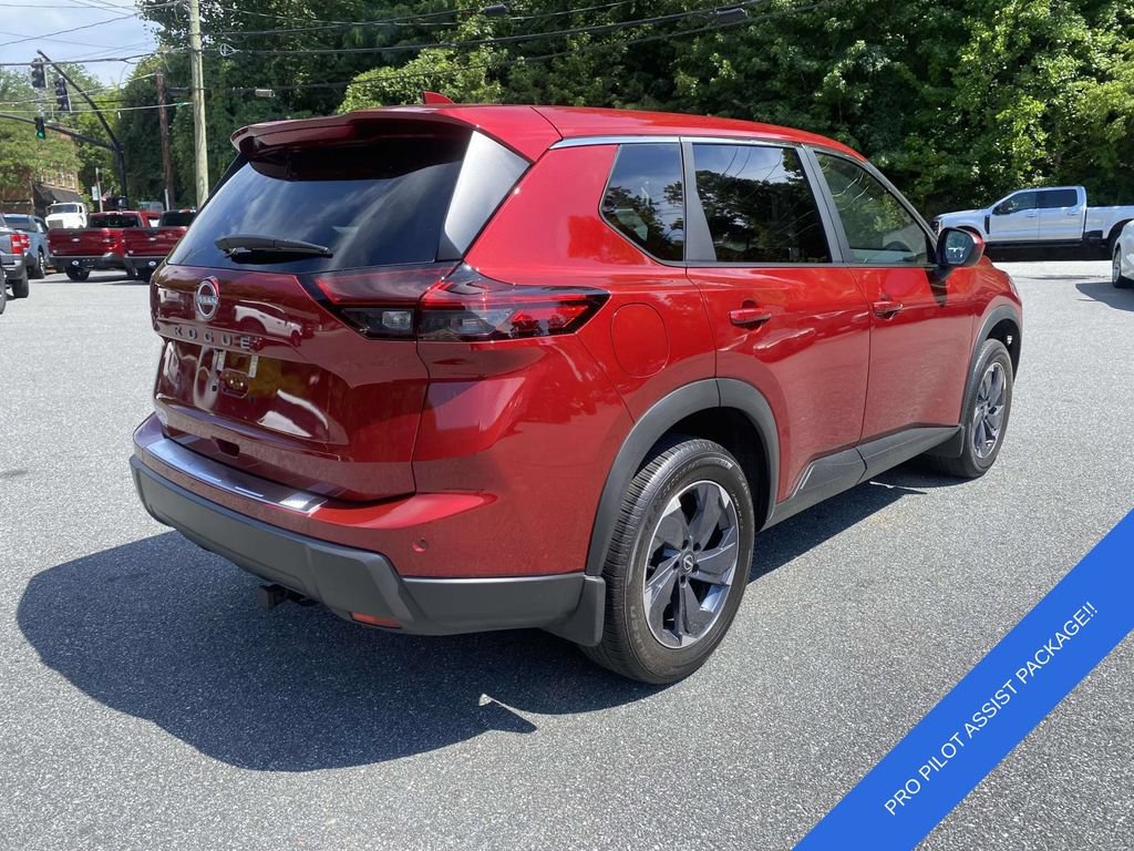 Used 2025 Nissan Rogue SV FWD image 7