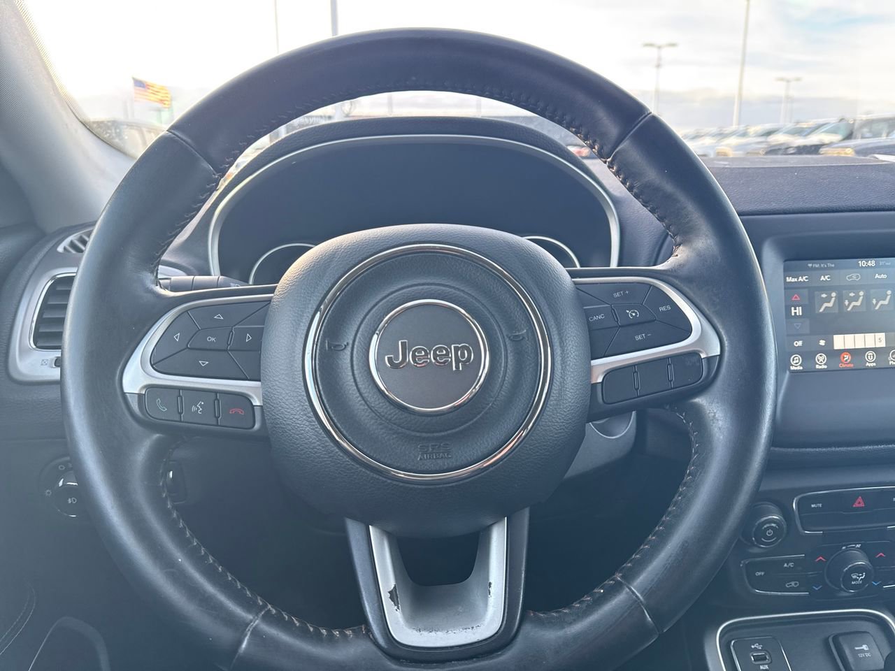 Used 2017 Jeep Compass Latitude w/ Popular Equipment Group image 17