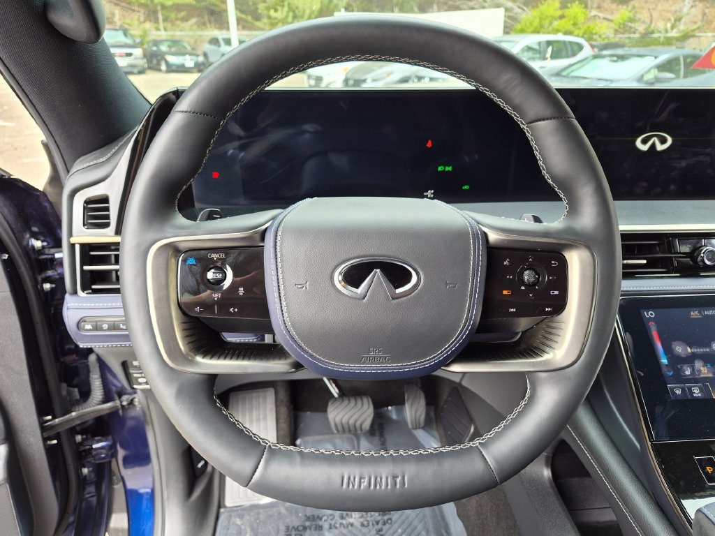 Used 2026 INFINITI QX80 4WD w/ Sport Exterior Package image 16