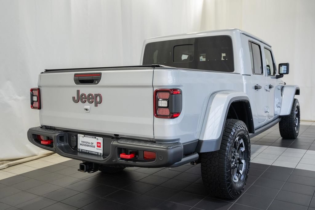 Used 2024 Jeep Gladiator Rubicon AWD/4WD image 4