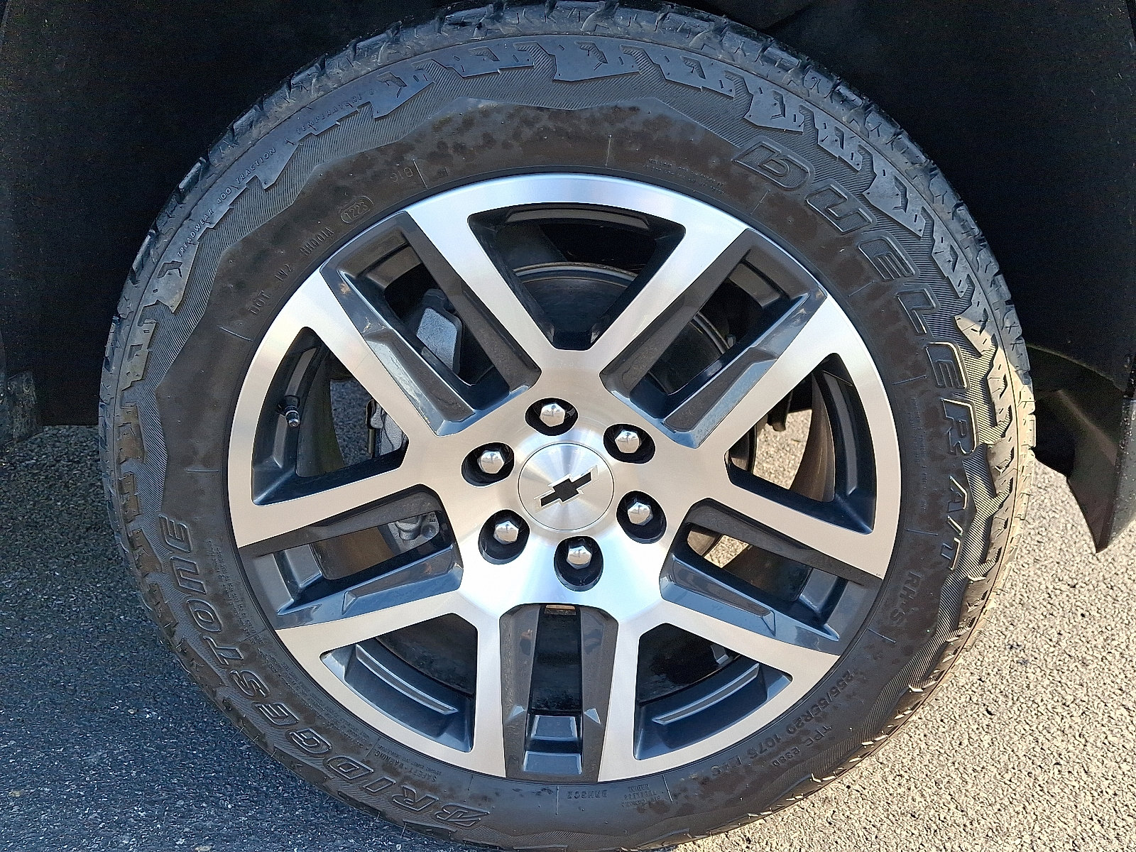 Certified 2023 Chevrolet Colorado Z71 w/ Z71 Convenience Package 2 image 8