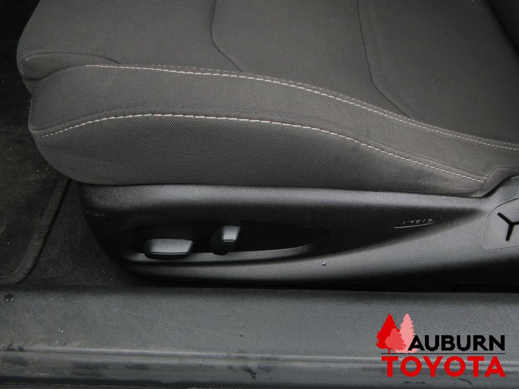 Used 2017 Chevrolet Camaro LT w/ RS Package image 8