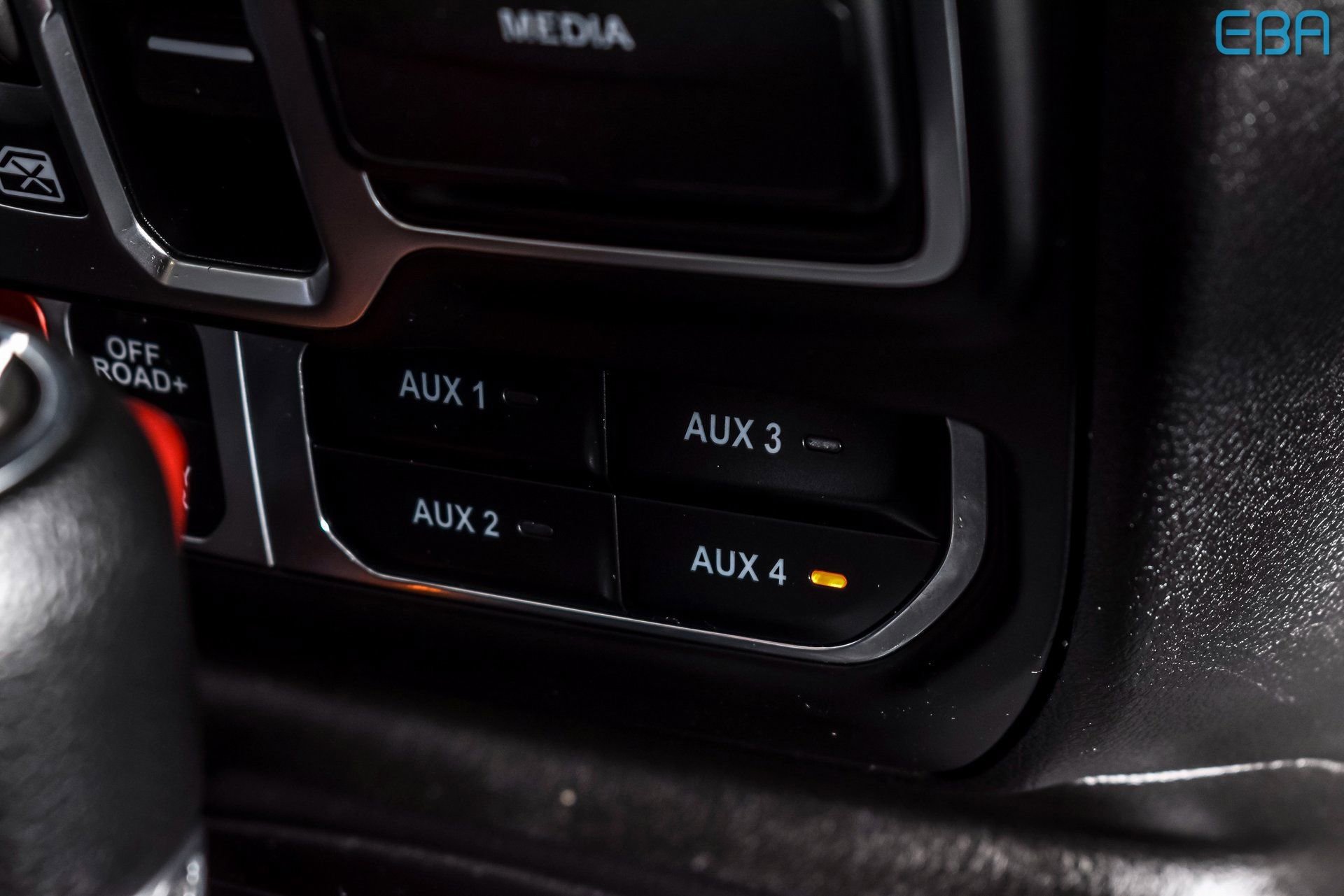 Used 2025 Jeep Wrangler Unlimited Rubicon image 29