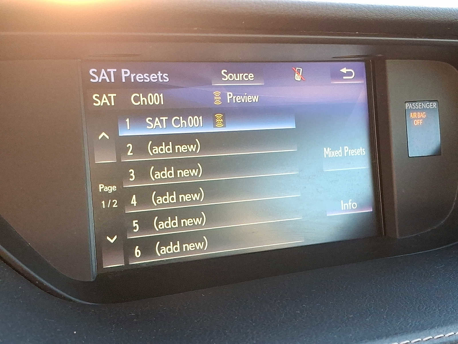 Used 2018 Lexus ES 350 w/ Ultra Luxury Package image 18