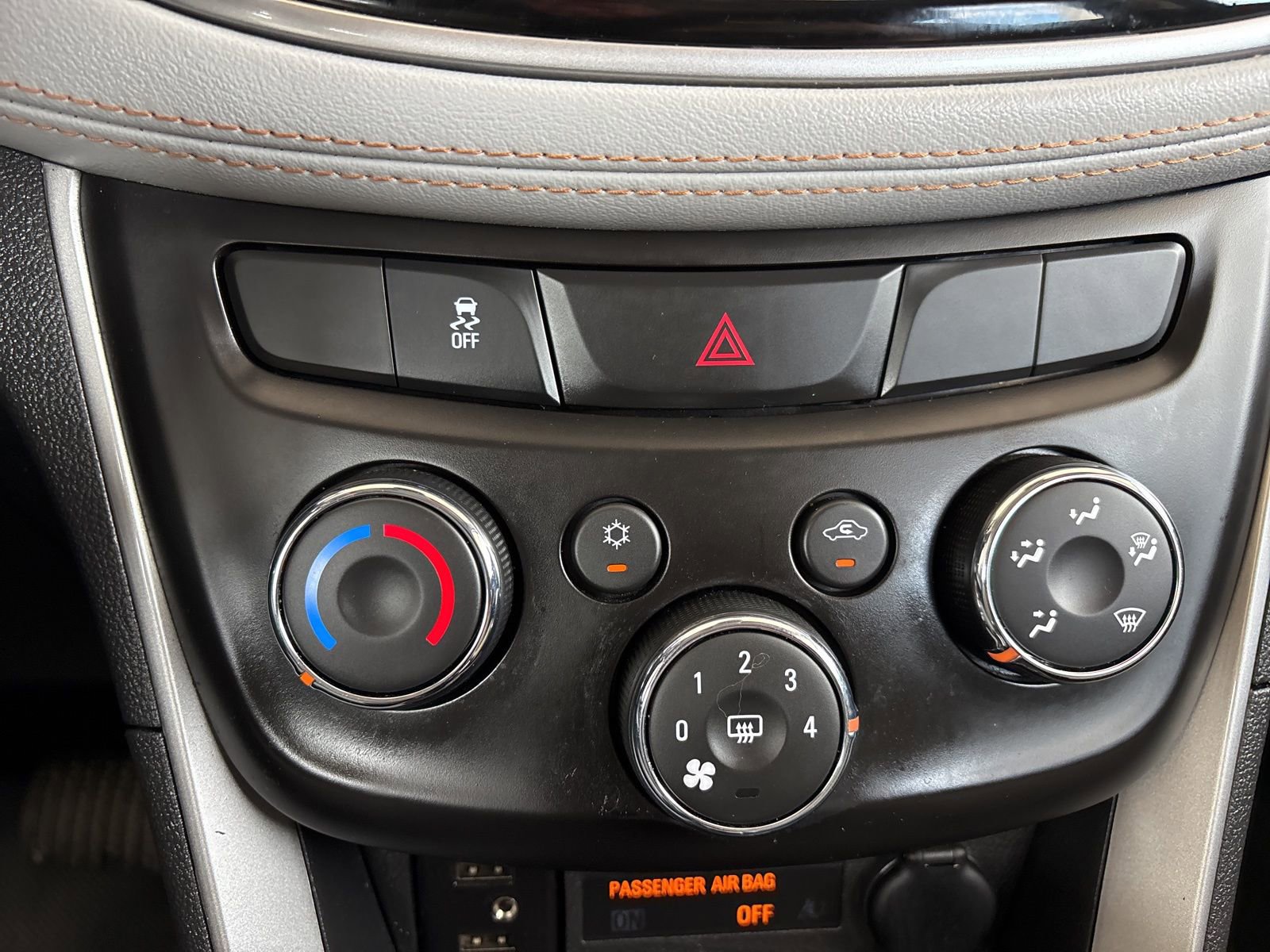 Certified 2021 Chevrolet Trax LS image 22