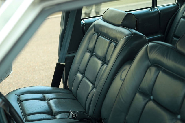 Used 1986 Cadillac Brougham Brougham image 30