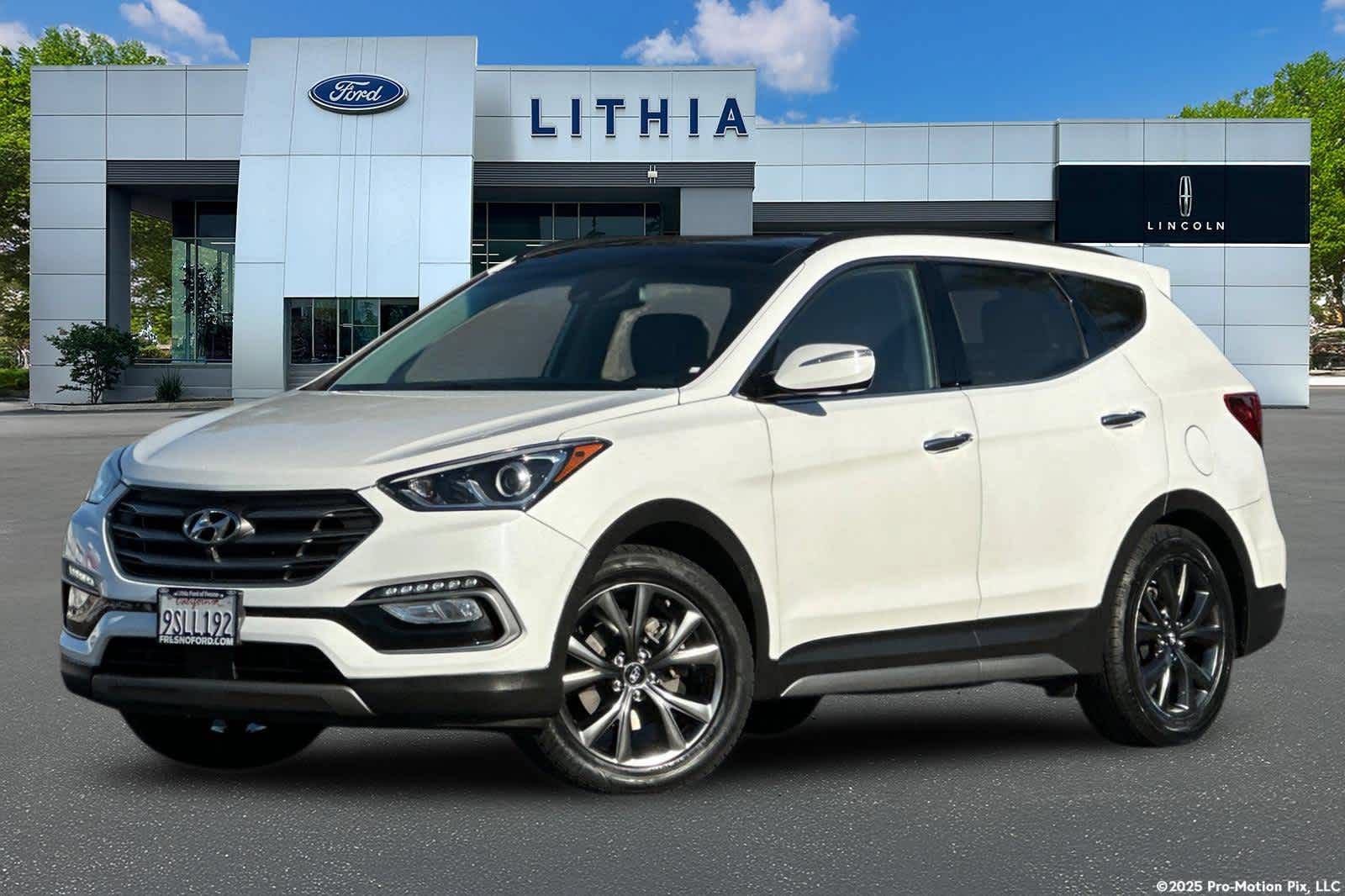 Used 2017 Hyundai Santa Fe Sport w/ 2.0T Ultimate Tech Package 05