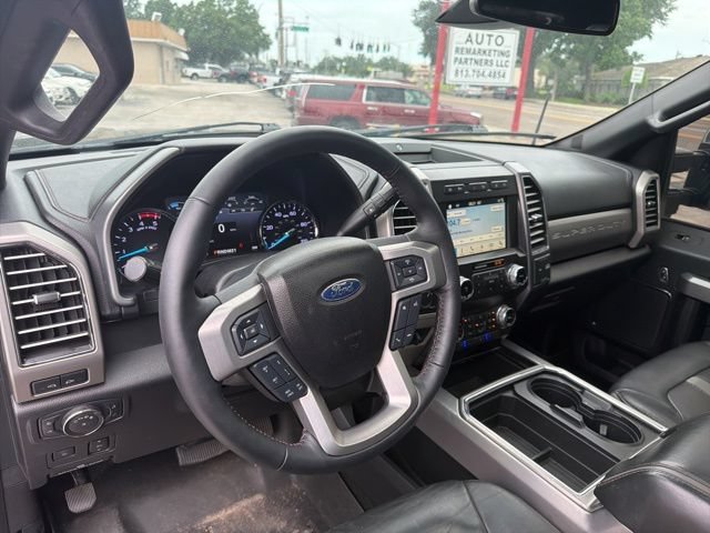 Used 2019 Ford F250 Platinum w/ Platinum Ultimate Package AWD/4WD image 9