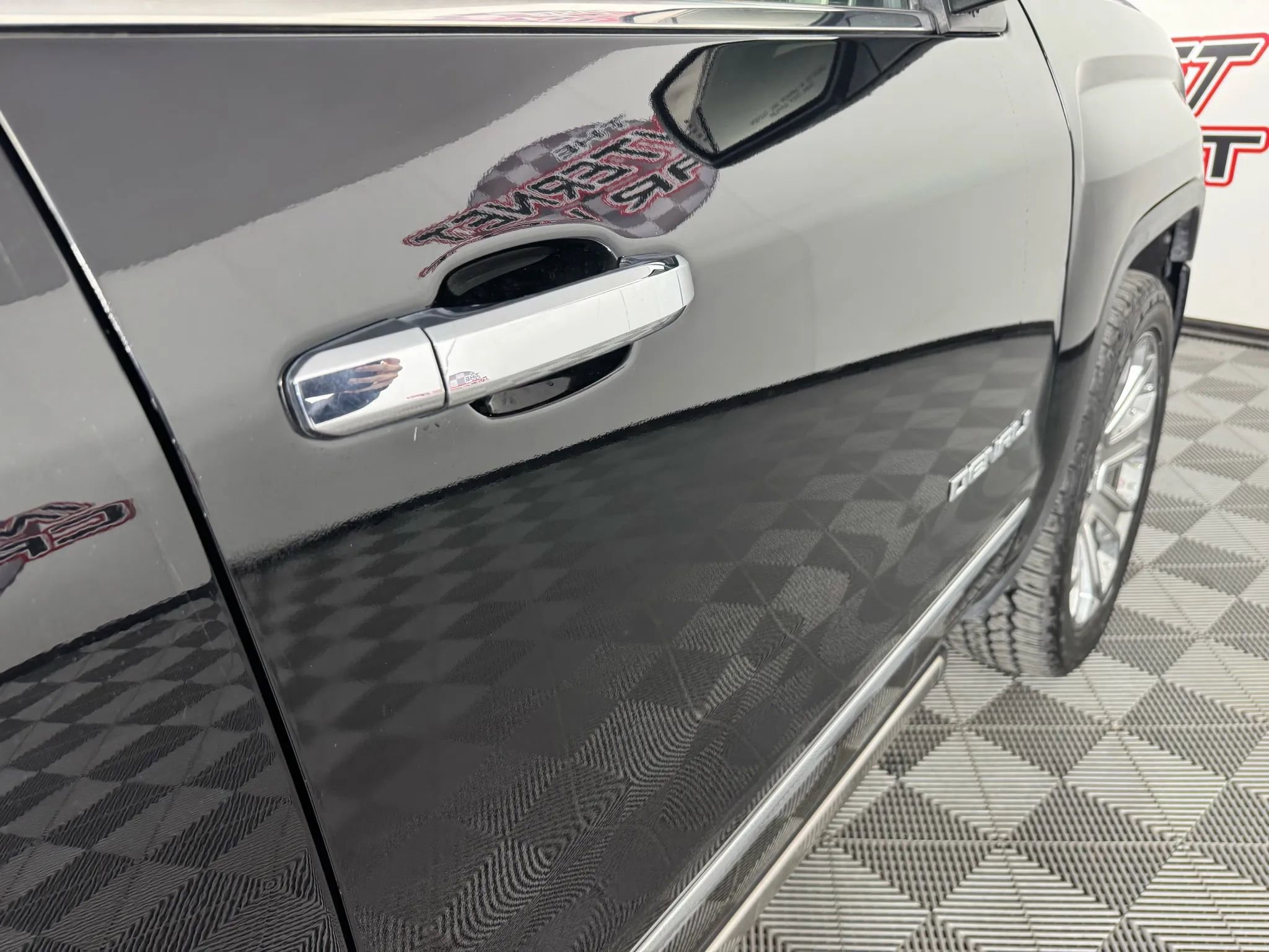 Used 2018 GMC Sierra 1500 Denali w/ Denali Ultimate Package image 31