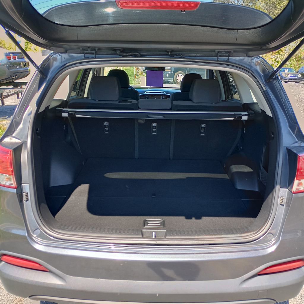 Used 2018 Kia Sorento LX FWD image 16