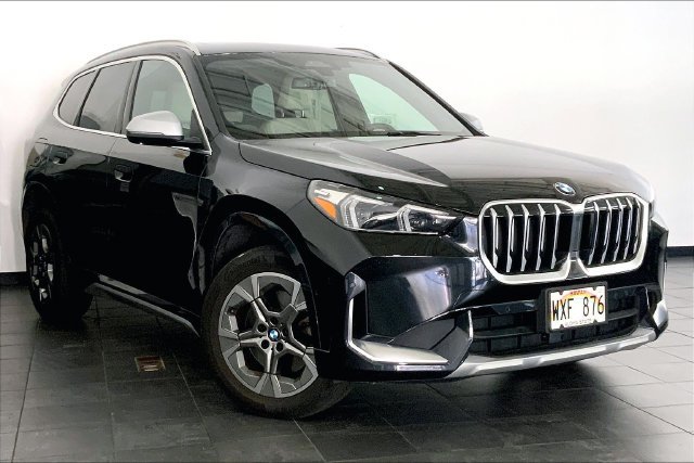 Certified 2023 BMW X1 xDrive28i w/ Convenience Package AWD/4WD image 2