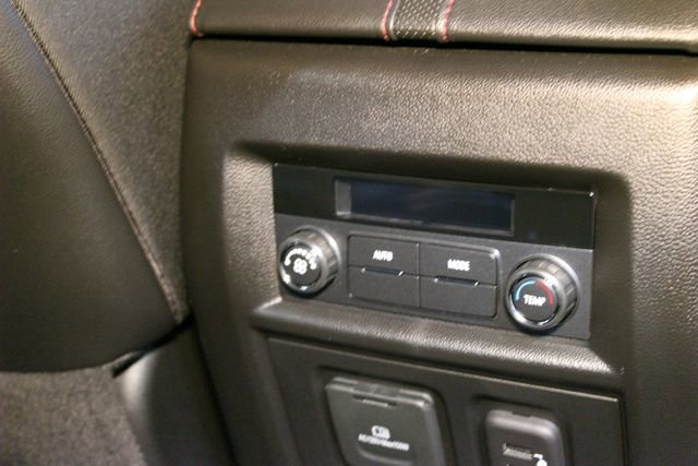 Used 2022 Chevrolet Traverse RS AWD/4WD image 15