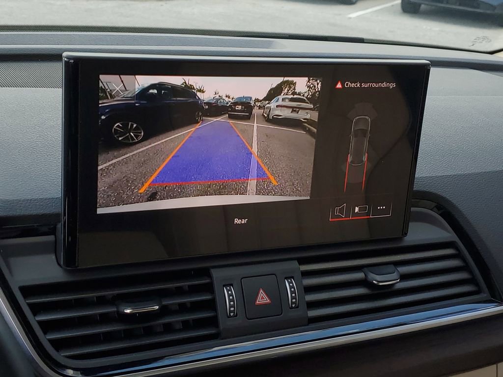 Certified 2024 Audi Q5 2.0T Premium w/ Convenience Package image 13