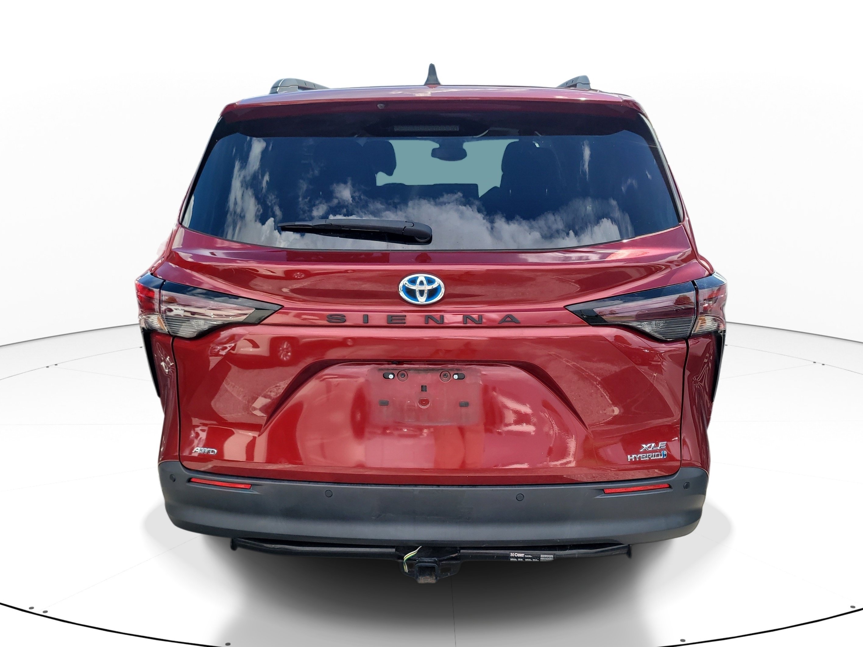 Used 2023 Toyota Sienna XLE w/ XLE Plus Package AWD/4WD image 6