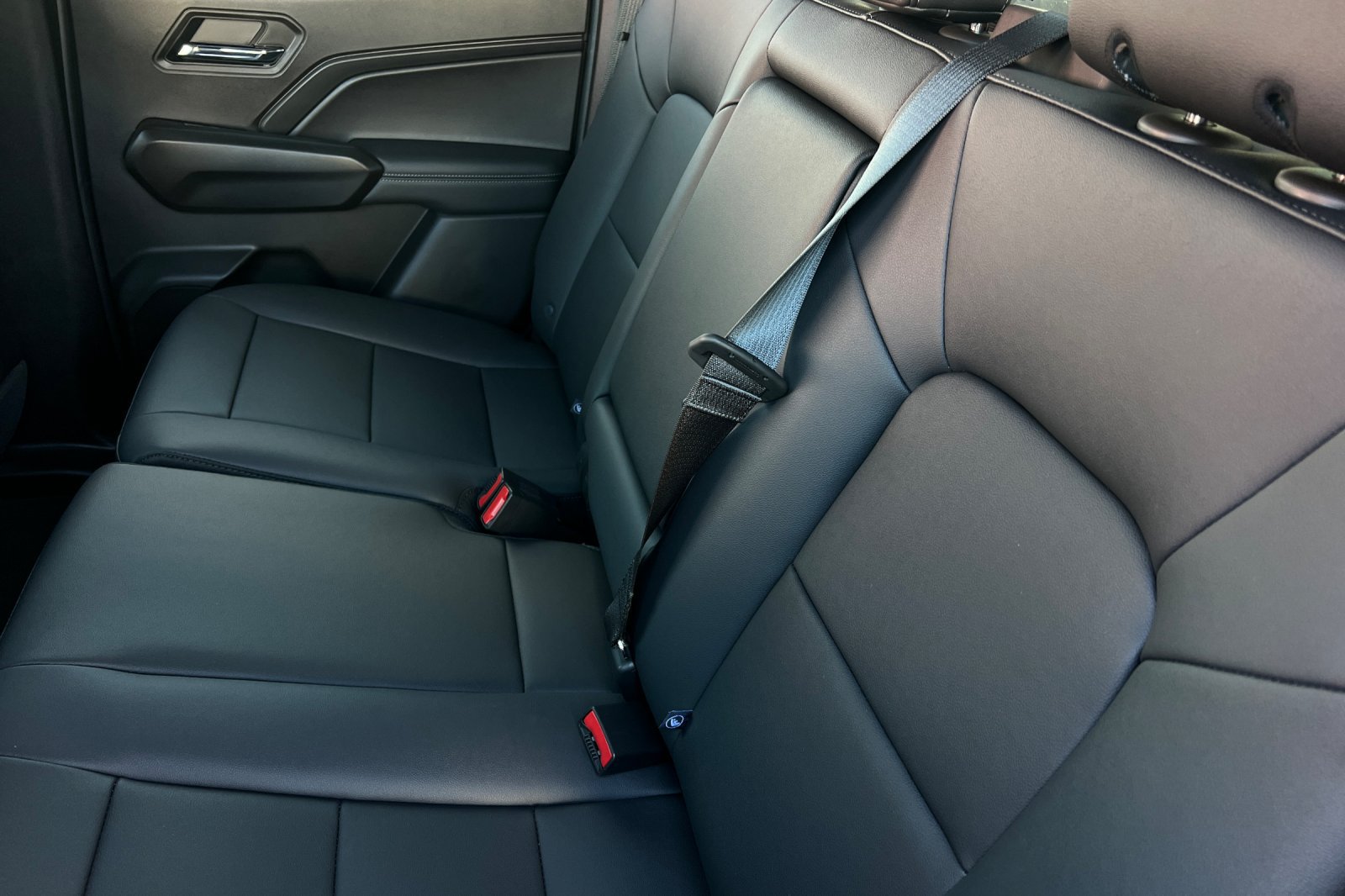 New 2026 GMC Canyon Elevation w/ Convenience Package RWD image 11