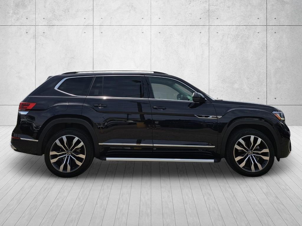 Used 2023 Volkswagen Atlas SEL Premium AWD/4WD image 4