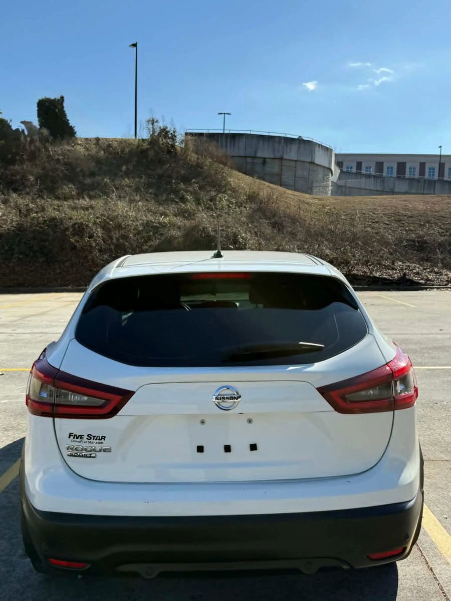 Used 2020 Nissan Rogue Sport S image 7