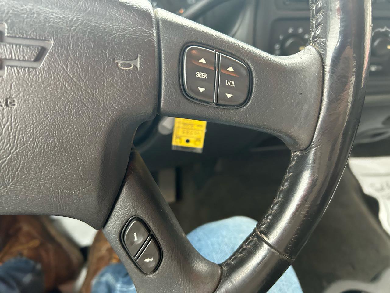 Used 2006 Chevrolet Silverado 1500 LT w/ Light Duty Power Package image 16