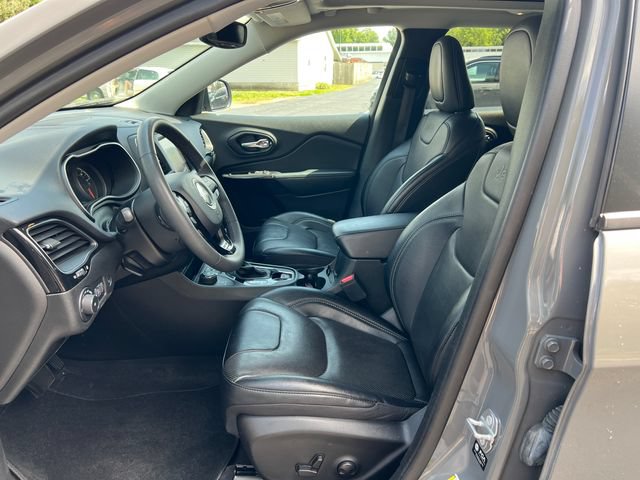 Used 2023 Jeep Cherokee Altitude Lux w/ Lux Elite Package AWD/4WD image 4