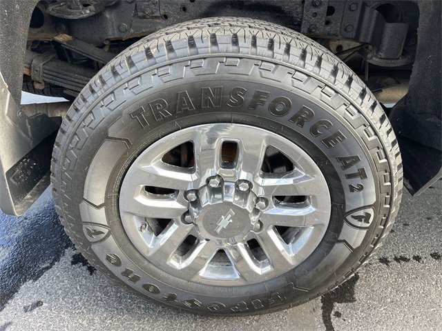 Used 2017 Chevrolet Silverado 3500 LT image 26