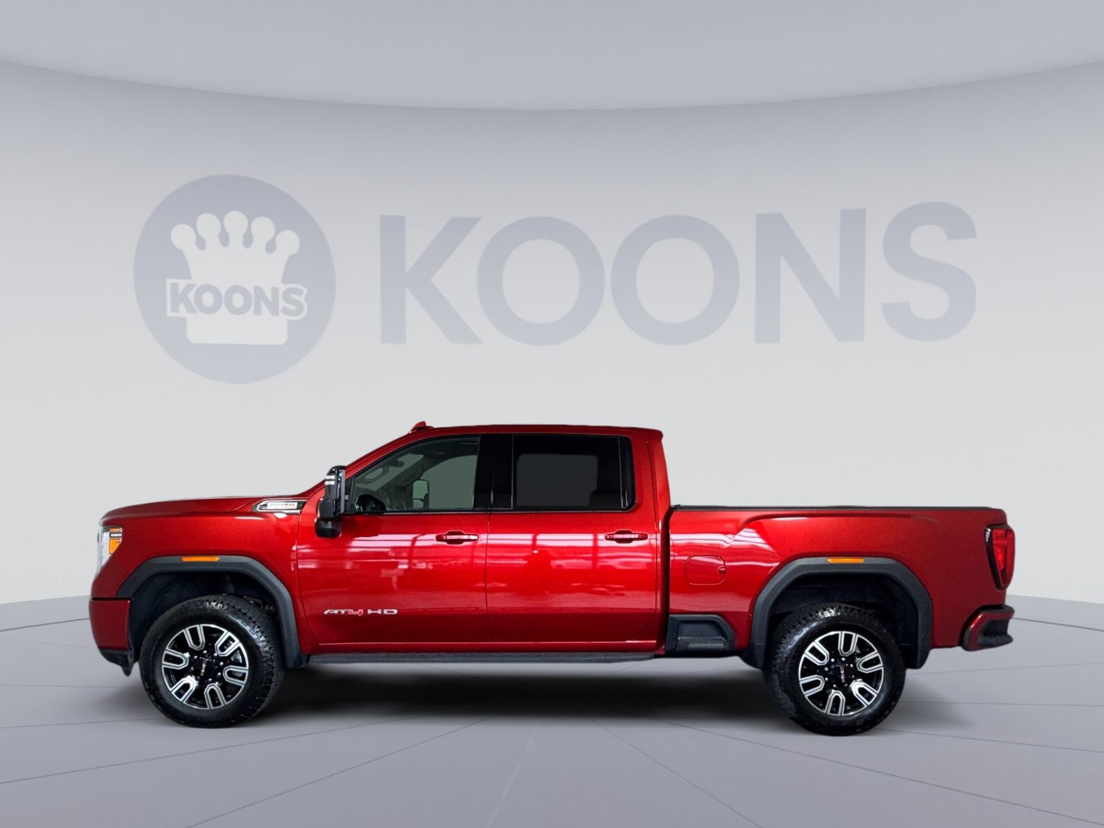 Used 2022 GMC Sierra 2500 AT4 w/ AT4 Premium Plus Package AWD/4WD image 2