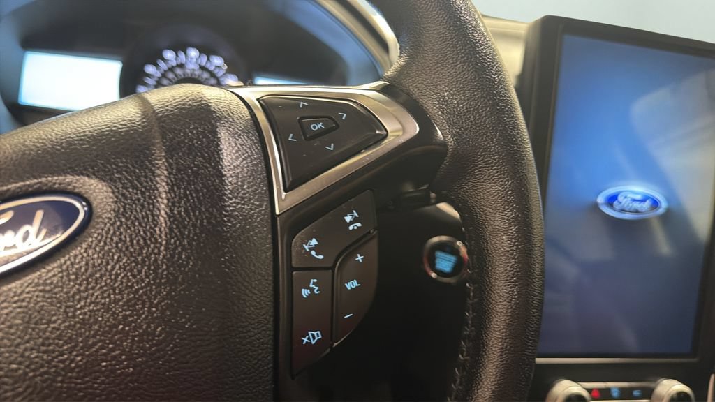 Used 2024 Ford Edge SEL AWD/4WD image 19