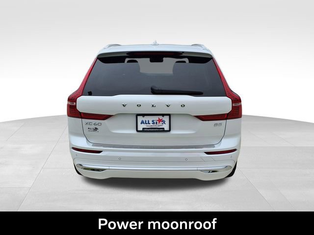 Used 2023 Volvo XC60 B5 Ultimate w/ Climate Package FWD image 7